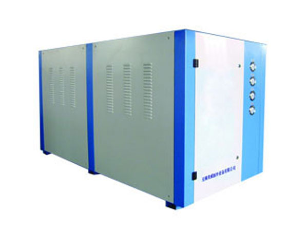 工業冷水機（箱式水冷）